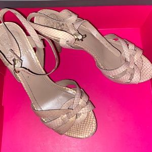 Platform nude sandals